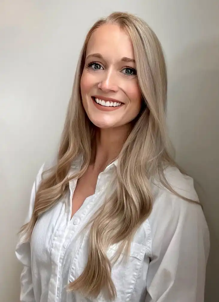 Headshot image of Dr. Tori Cambra